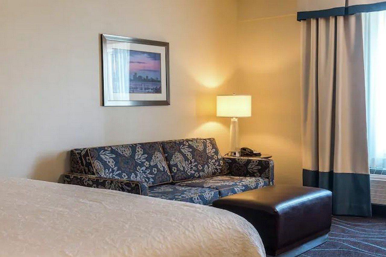 Hampton Inn By Hilton Ottawa Airport Εξωτερικό φωτογραφία