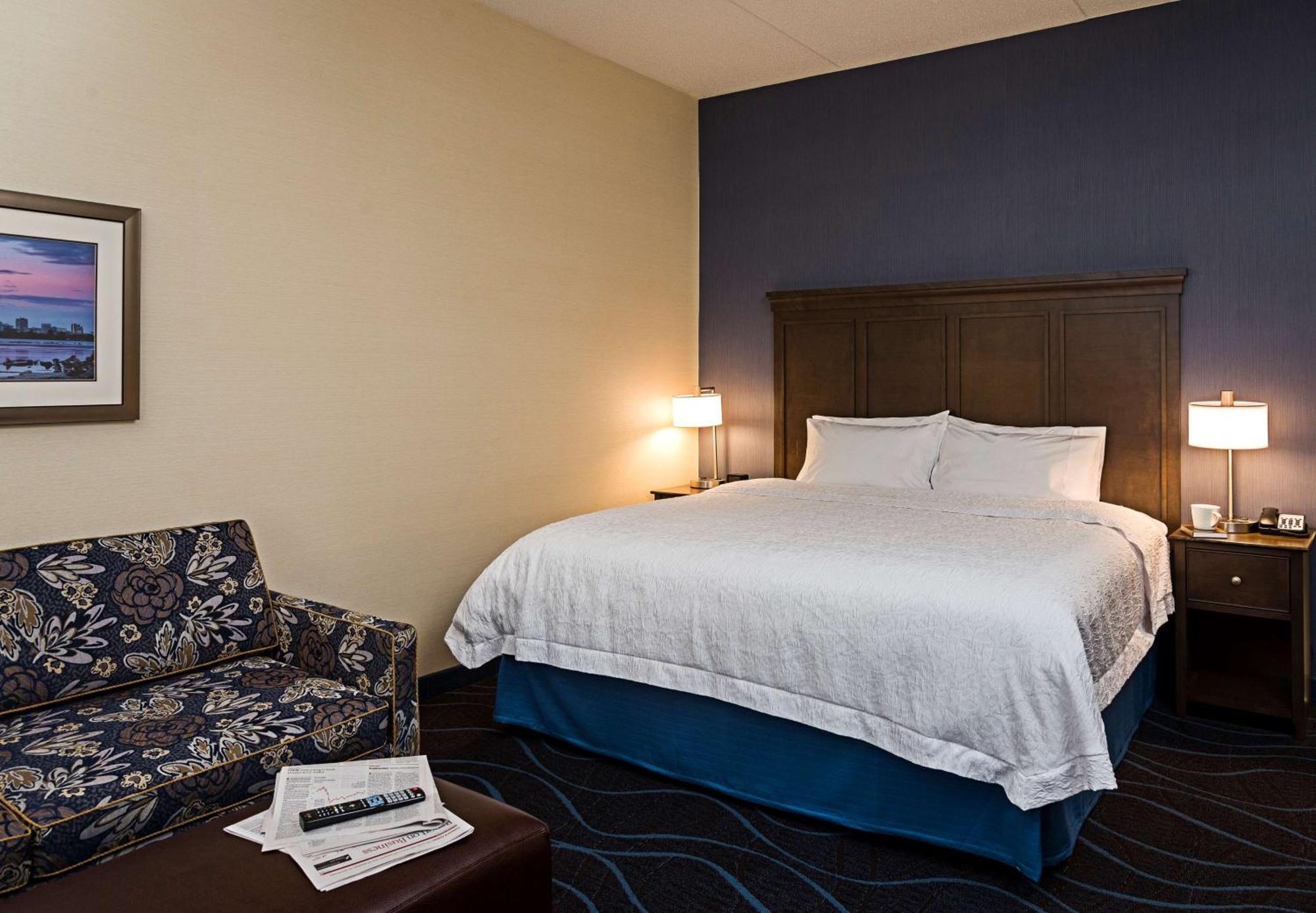 Hampton Inn By Hilton Ottawa Airport Εξωτερικό φωτογραφία